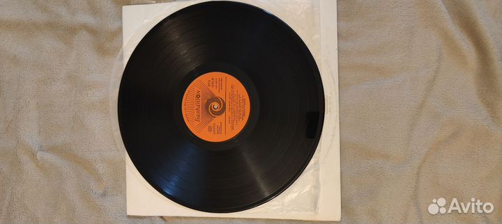 Виниловые пластинки the beatles
