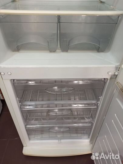 Холодильник. Доставка бесплатно