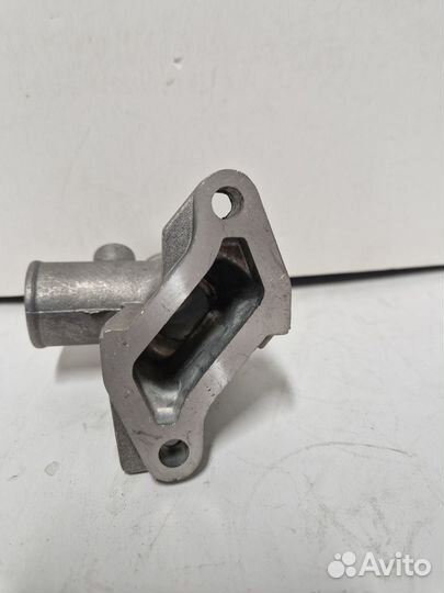 Патрубок ваз-2101-2107 головки блока выпускной