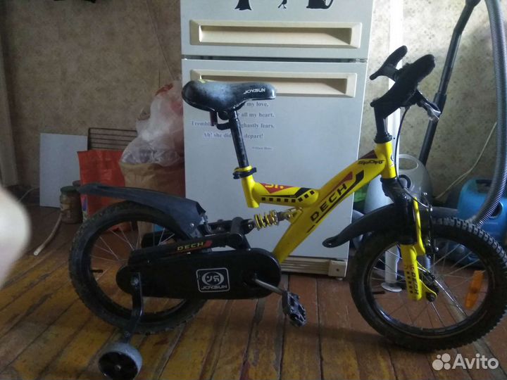 Детский велосипед 16