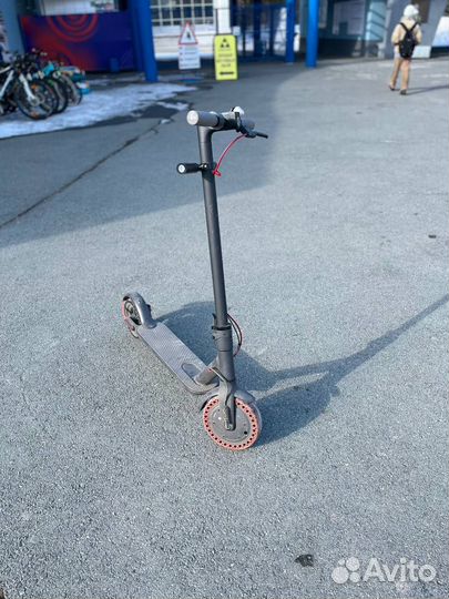 Электросамокат xiaomi mijia m365