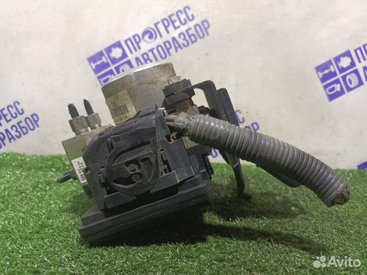 Блок ABS Nissan X-Trail T31 2.0 MR20 2010-2015