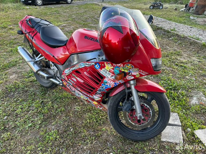 Suzuki rf400rr