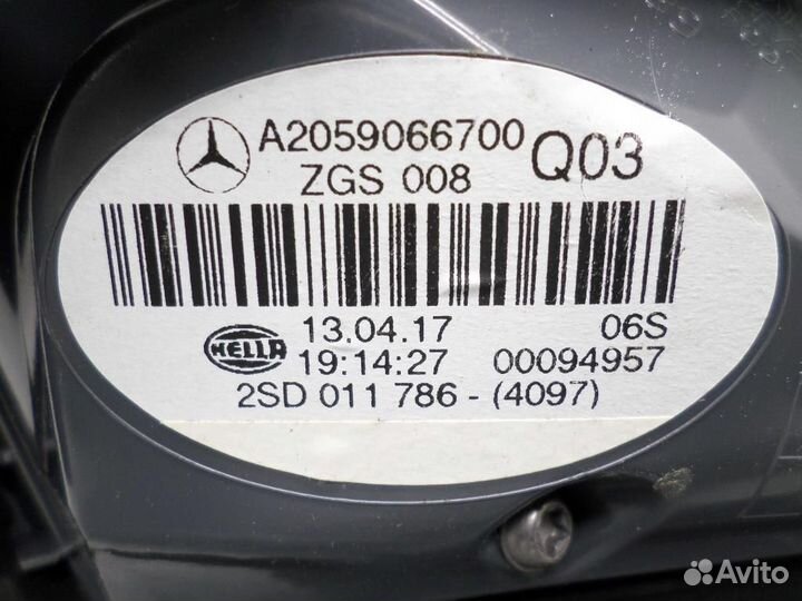 Фонарь задний внутренний левый Mercedes-Benz C-Cla