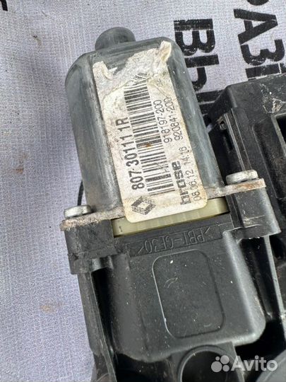 Моторчик стеклоподъёмника передний правый Renault