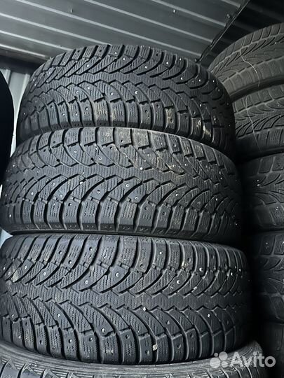 Toyo Observe Ice-Freezer 205/55 R16 94S