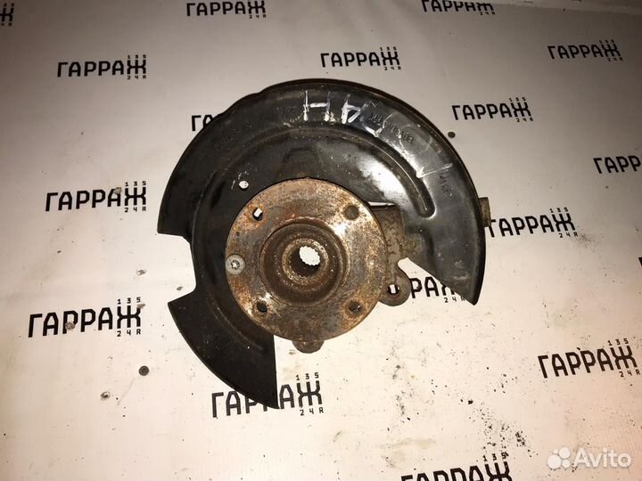 Поворотный кулак Renault Logan 1