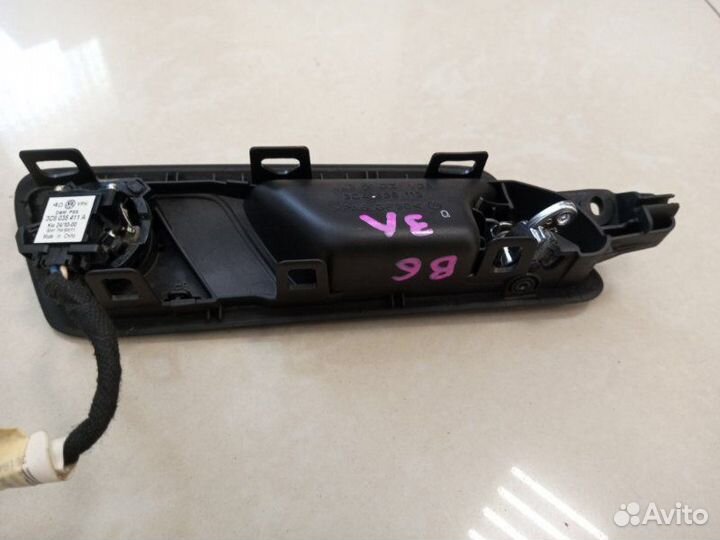 Ручка двери внутренняя задняя левая Volkswagen