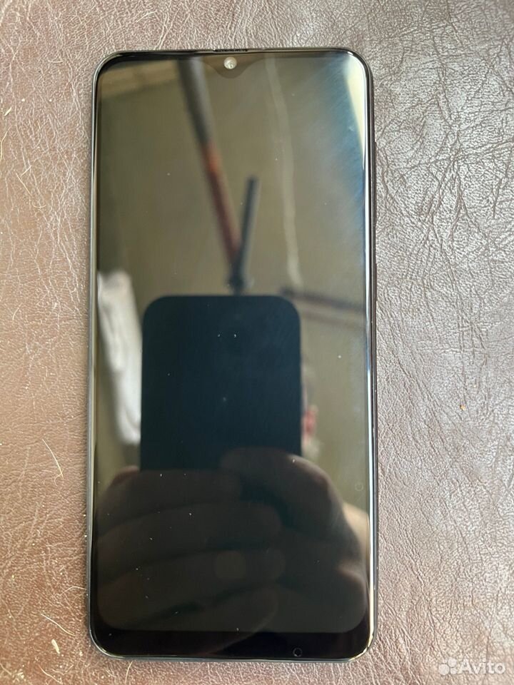 Samsung Galaxy A30, 4/64 ГБ