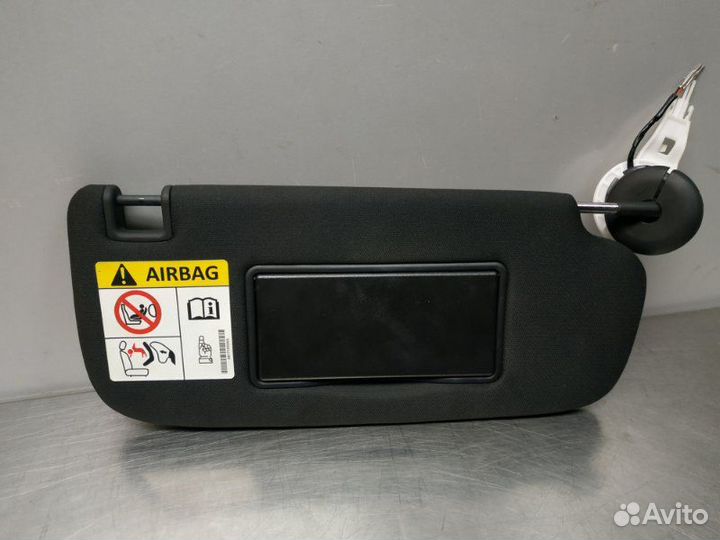 Козырек солнцезащитный правый Jeep Grand Cherokee