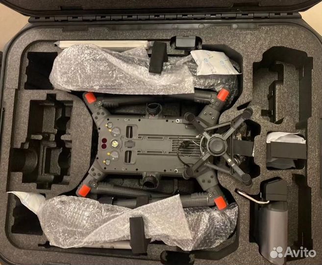 Квадрокоптер DJI Zenmuse L1 Лидар + matrice 300 RT