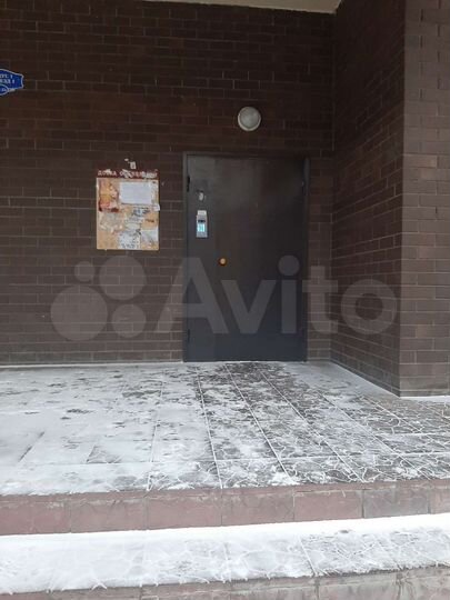 2-к. квартира, 81,3 м², 5/12 эт.