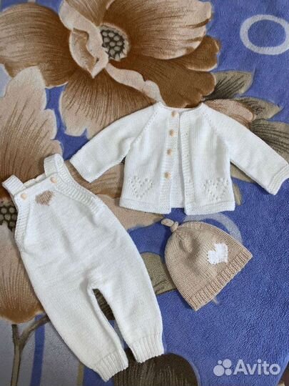 Вязаные комплекты