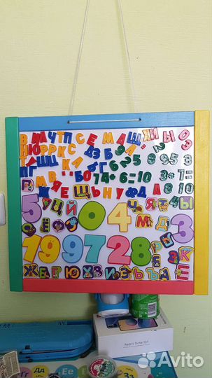 Магнитная доска с буквами и для рисования мелом