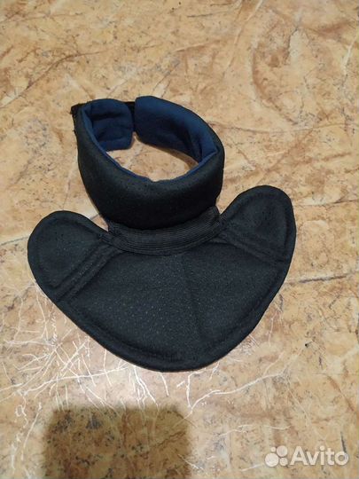 Краги хоккейные детские ccm 8 и защита шеи