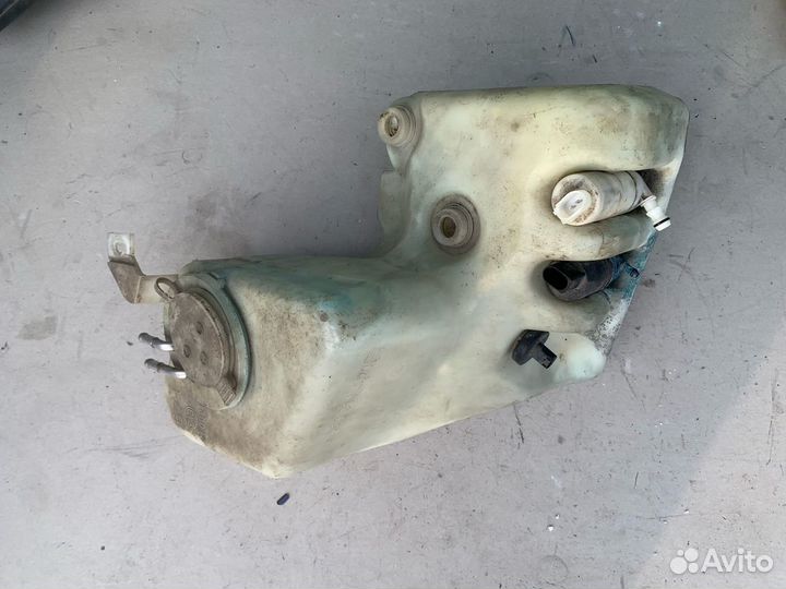 Бачок омывателя mercedes W220 S class