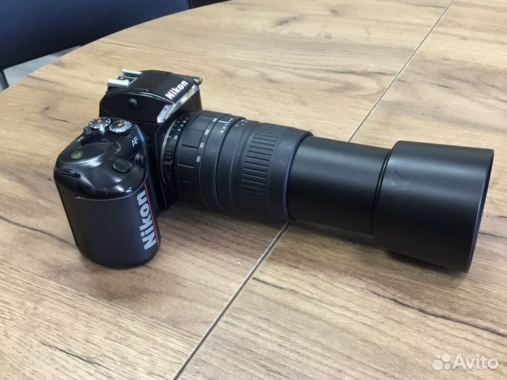 Nikon AF F-401x+ Sigma zoom 100-300mm/1:4,5-6,7UC