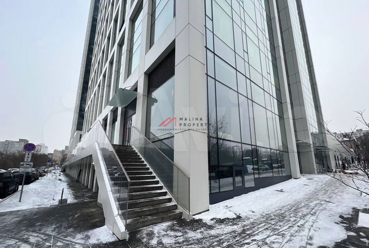 Сдам торговое помещение, 129 м²