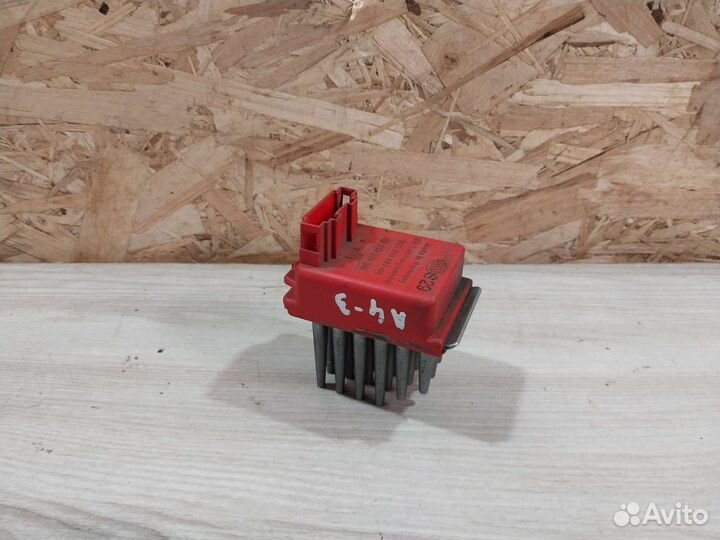 Резистор отопителя Audi A4 B5