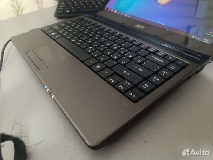 Acer: 14, core i3, hd3000, Ssd256, dvd, живой акб