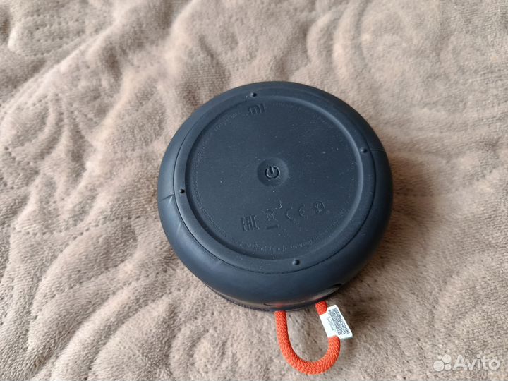 Колонка xiaomi mi portable Bluetooth speaker