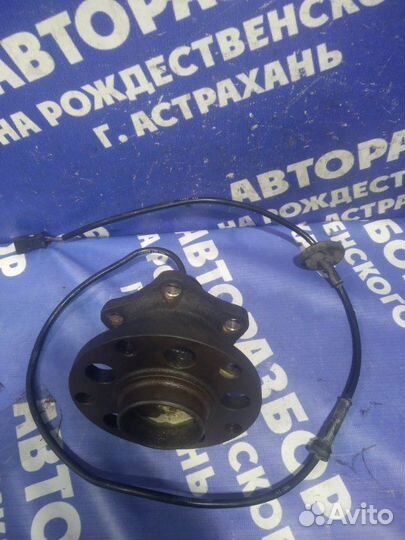 Задняя ступица Volkswagen Passat B5 седан AVB 1998