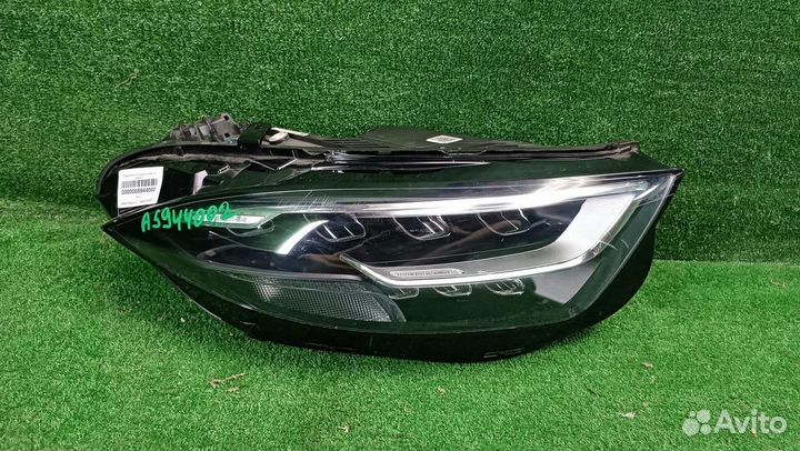 Фара правая Mercedes-Benz CLS-Class