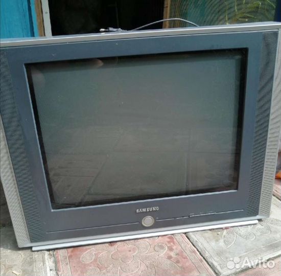 Телевизор самсунг