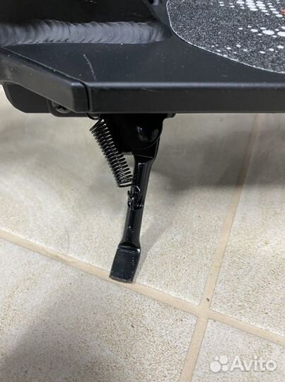 Самокат Delta 180 с ручным тормозом