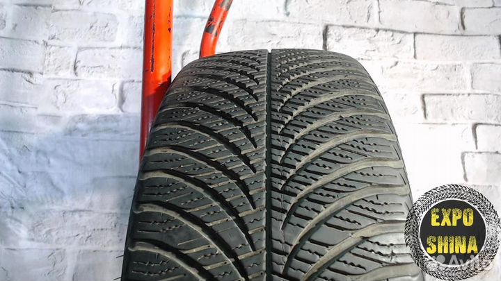 Goodyear Vector 4Seasons Gen-2 225/45 R17