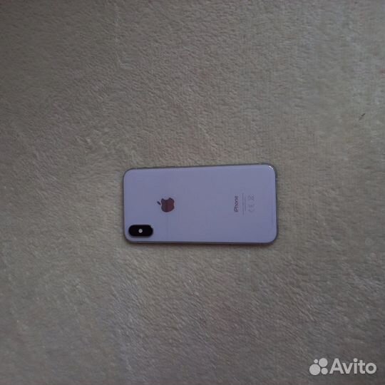 iPhone Xs, 64 ГБ