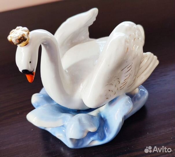 Фарфоровые статуэтки