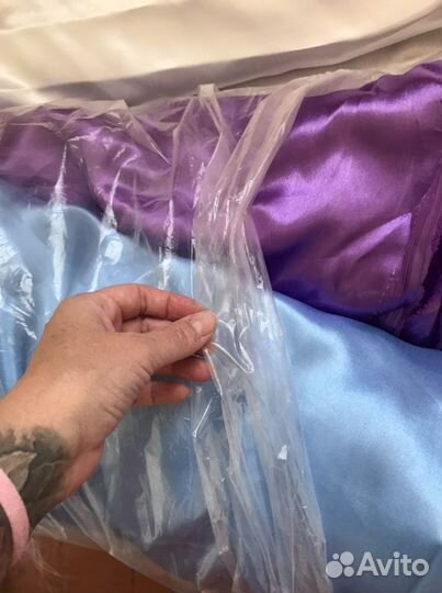 Материал Атлас