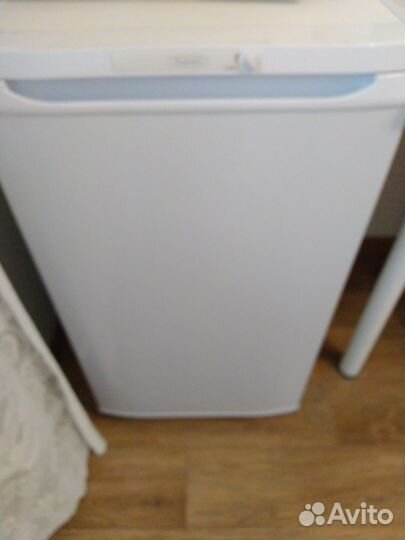 Холодильник маленький