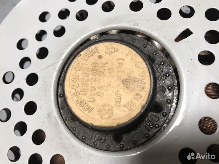 Регулируемый трансформатор (автотрансформатор )