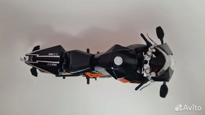Модель мотоцикла Alloy KTM RC8, 1198