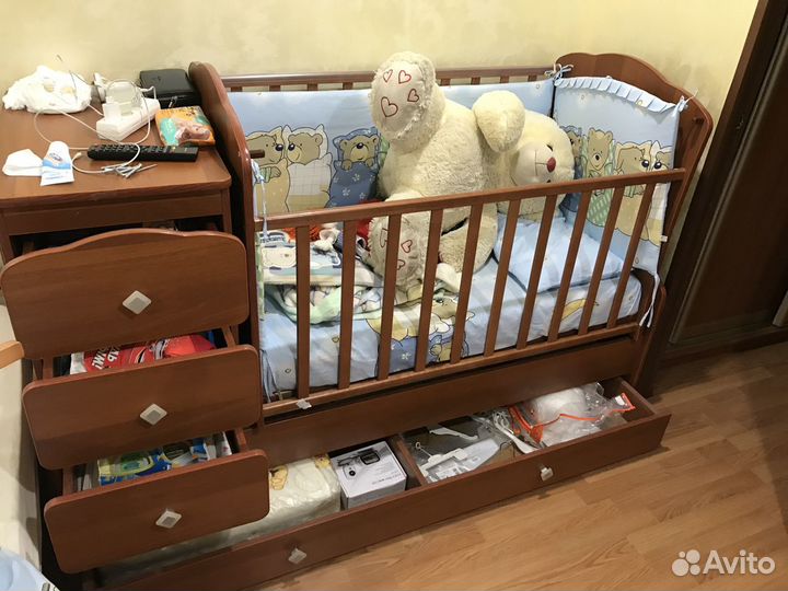 Детская кровать в идеальном состоянии