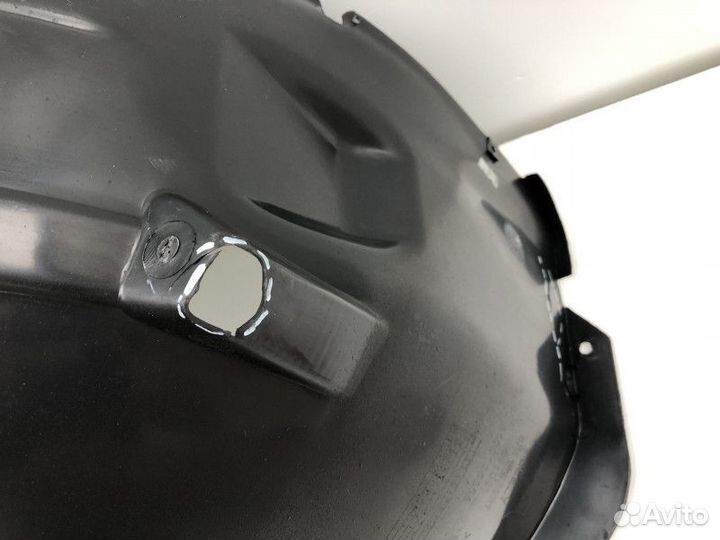 Подкрылок задний правый Geely Coolray SX11