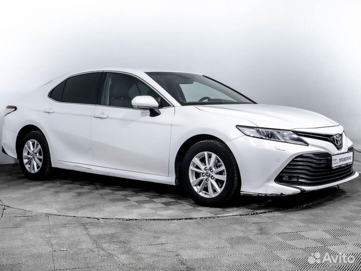 Toyota Camry 2.0 AT, 2020, 229 575 км