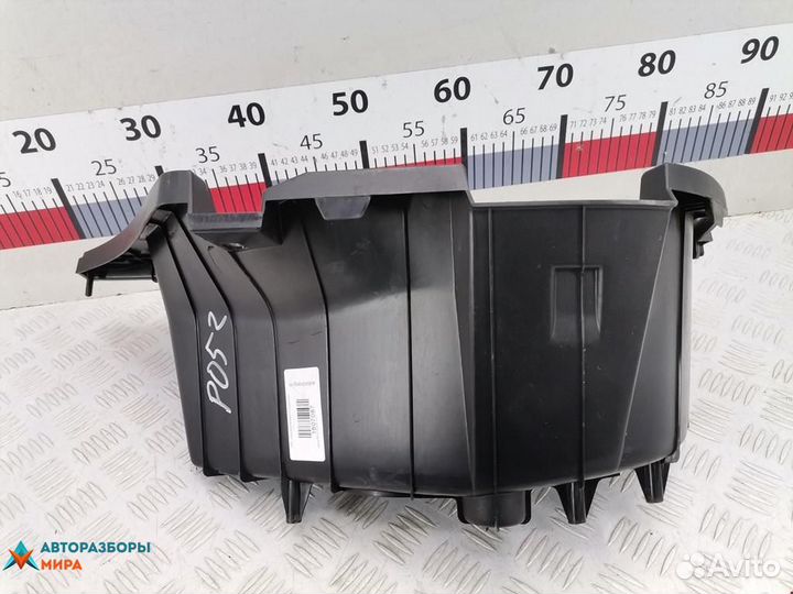 Обшивка багажника Lexus RX 2003 6474248020