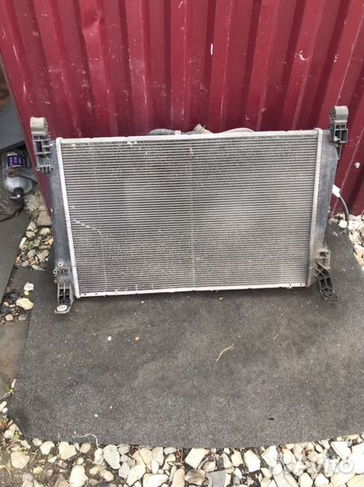 Радиатор охлаждения на опель корса D 1.3 TDJ