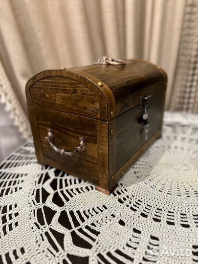 Сундучок деревянный, ручная работа