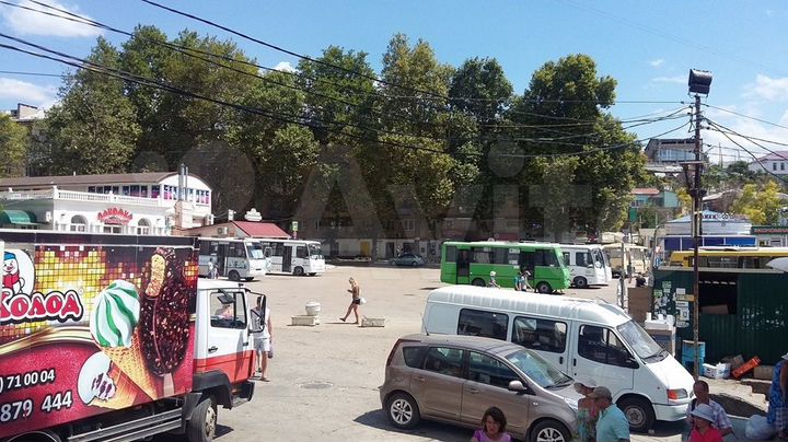 Супертрафик. под Магазин/Общепит пл. Захарова 64 м