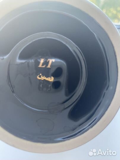 Ваза для цветов в греческом стиле