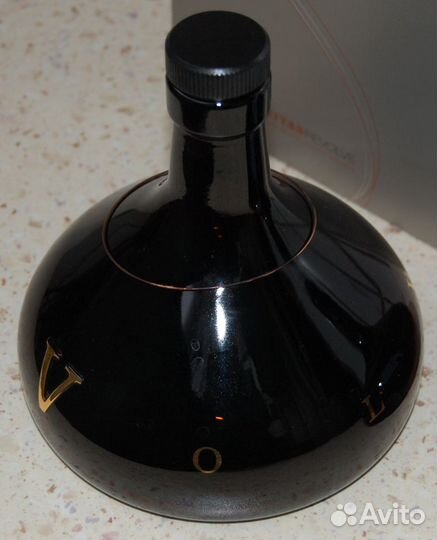 Бтл от Chivas и др., пробки от игристых