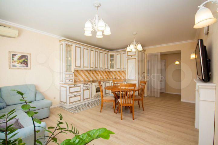 3-к. квартира, 75 м², 14/14 эт.