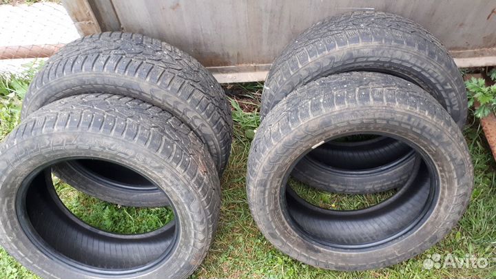 Nokian Tyres Hakkapeliitta 7 215/60 R17