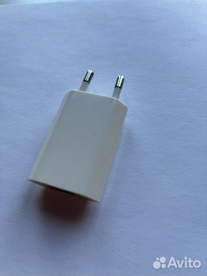 Адаптер для зарядки iPhone