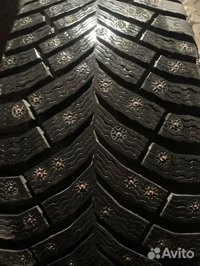 Michelin X-Ice North 4 235/55 R17 103T