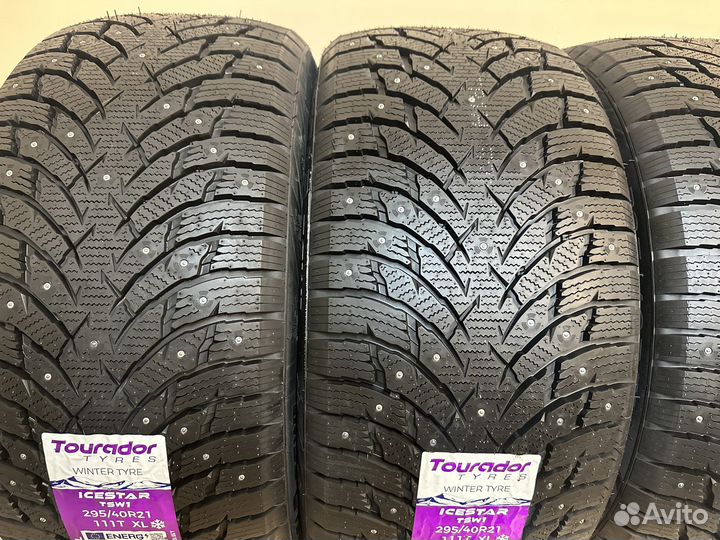 Tourador Ice Star TSW1 295/40 R21 112U